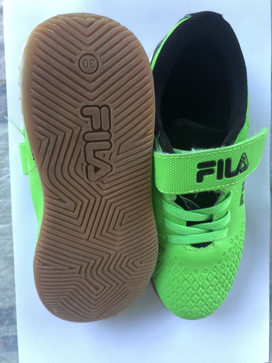 Fila Scarpe per ragazzi: Fila Kinderfussballschuhe – Usato da Solothurn venduto da galinka 1