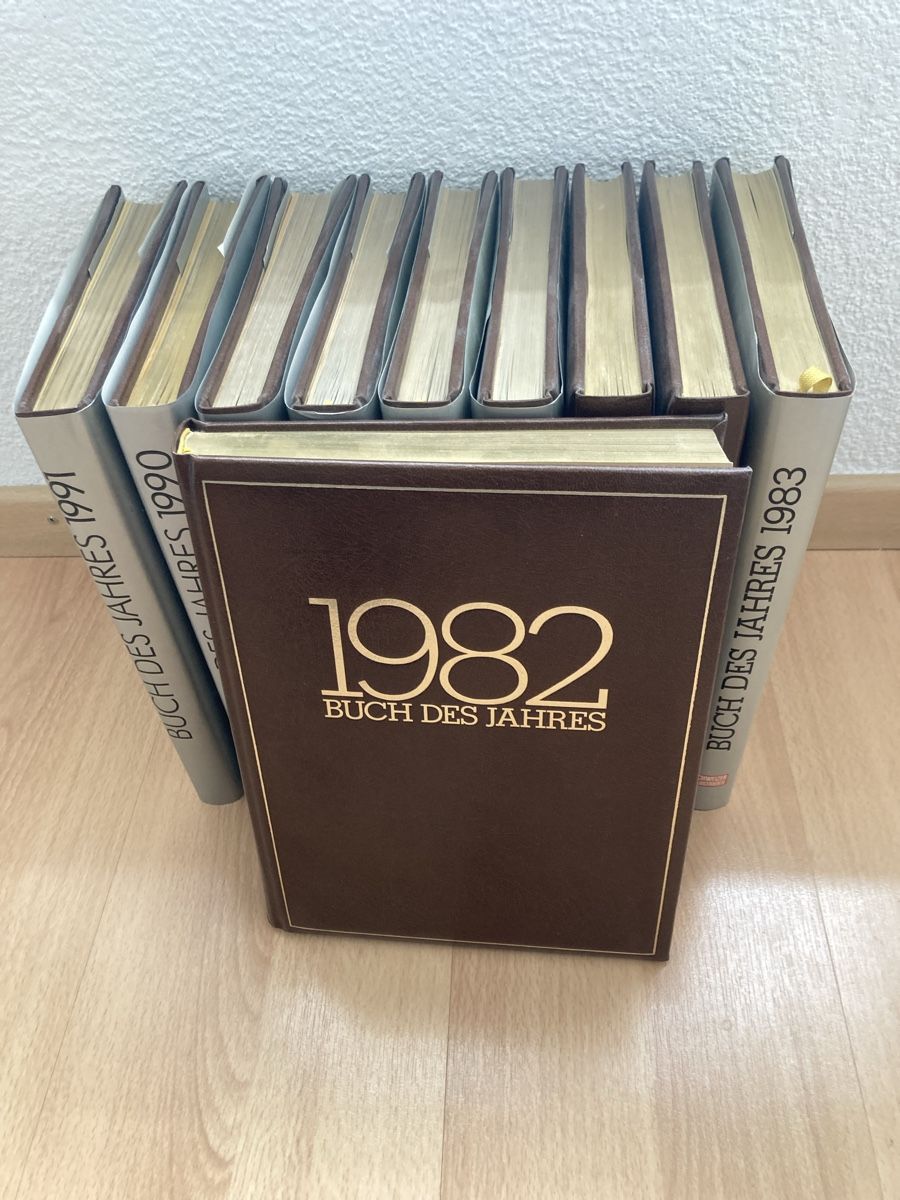 Libri: Jahrbücher von 1982 -1991 – Nuovo (secondo la descrizione) da Kehrsatz venduto da TAURUS1954 2