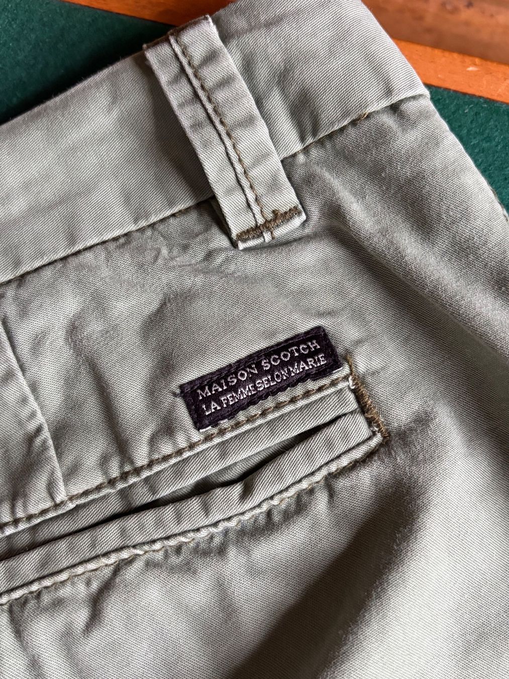 Maison Scotch Pantaloni: MAISON SCOTCH Bermuda Hose  Gr. M – Usato da Interlaken venduto da Bona55 9