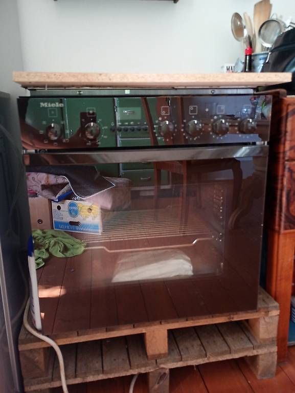 Forni: Backofen mit Herdplatten – Usato da Gelterkinden venduto da leo_9z8m 1