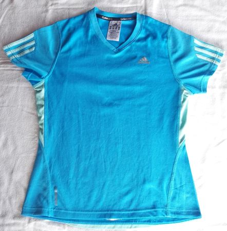 ADIDAS Damen Sportshirt Gr. 36      Nr. 10