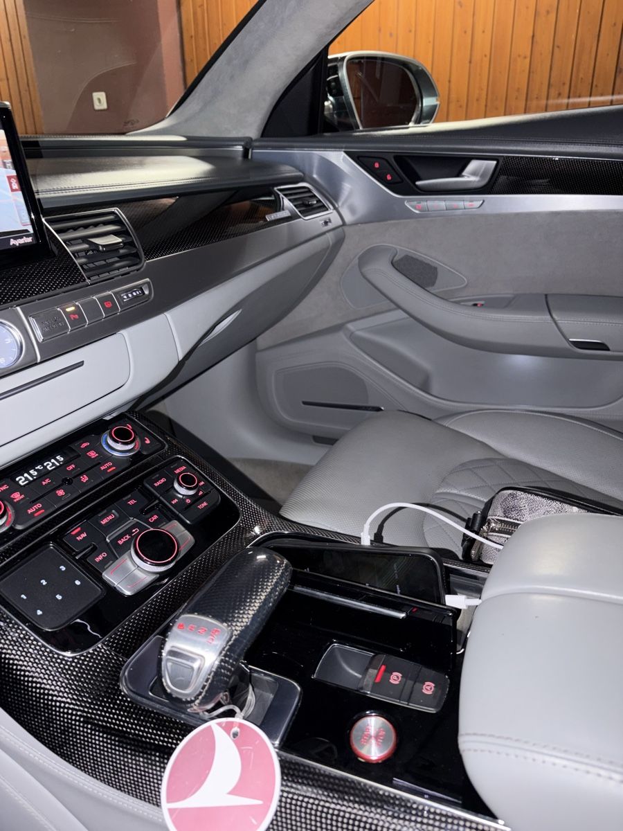 Audi Autos: AUDI S8 Mieten – Gebraucht aus Mols von Mikail.zey01 5