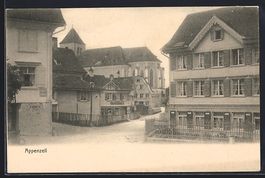 Appenzell, Blick auf Häuser und Strasse