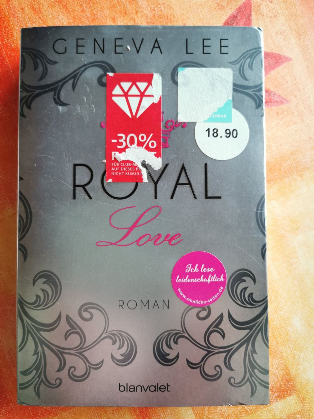 Bücher: Geneva Lee, Royal Love – Gebraucht aus Kölliken von mar5742