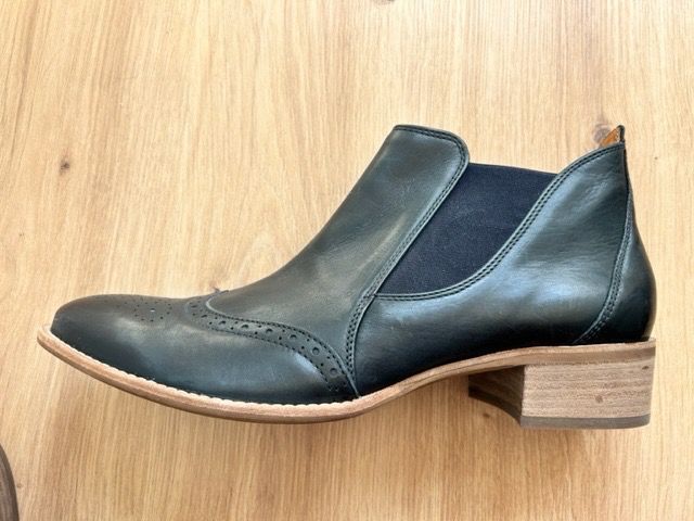 Scarpe da donna: Bottines en cuir – Usato da Bourguillon venduto da val_dkq2