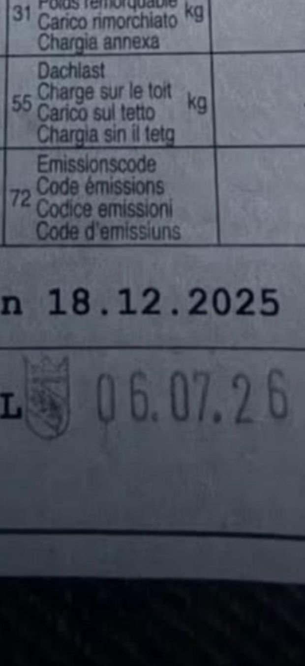 VW Veicoli commerciali: VW crafter 2,5 TDI frisch ab mfk 06.07.26 – Usato da St imier venduto da Rieju23 7