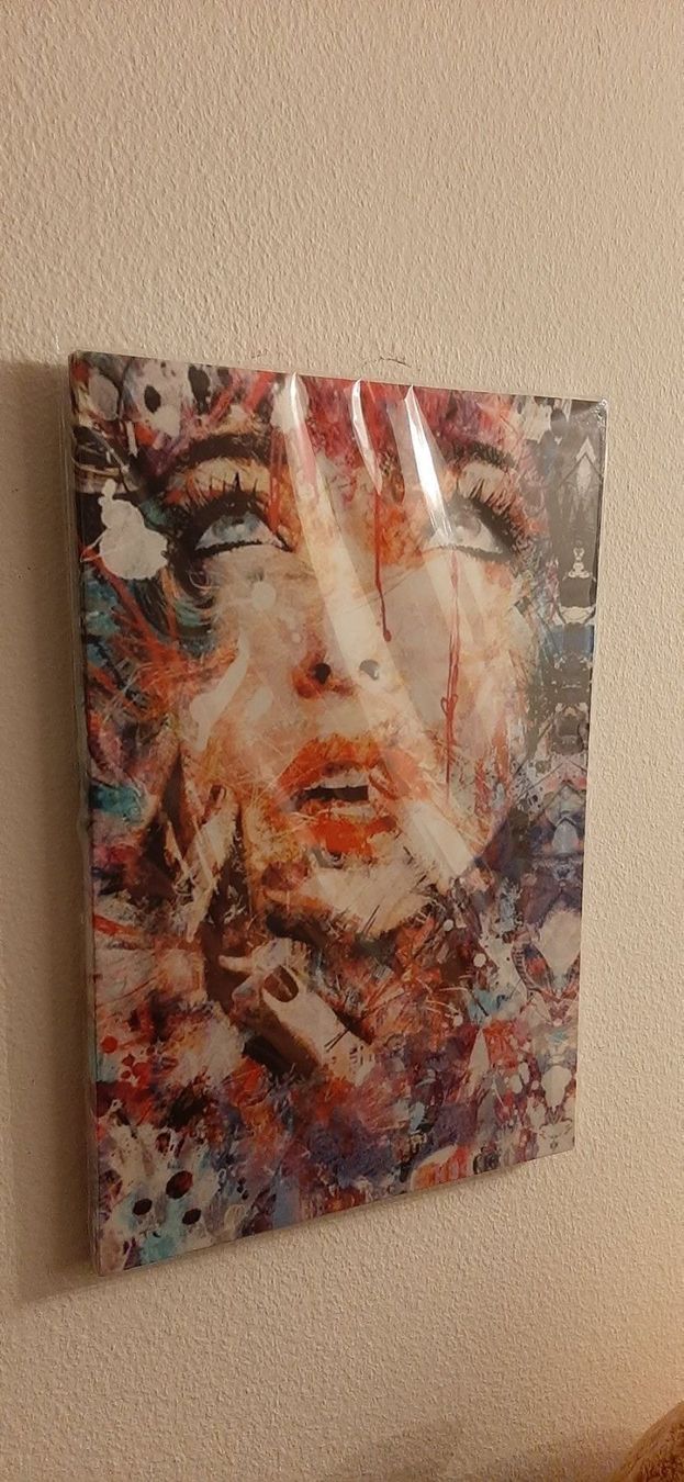 Poster & Bilder: Woman color face Kunst LED Bild – Neu und originalverpackt aus Kilchberg ZH von ruedi34 4