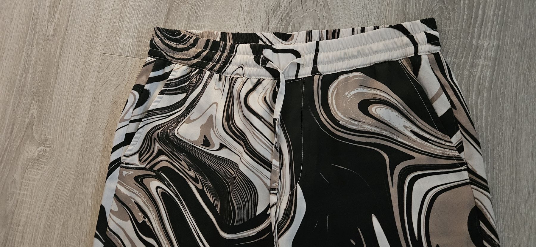 Pantaloni: Leichte Hose  – Nuovo (secondo la descrizione) da Dübendorf venduto da mutti66 2