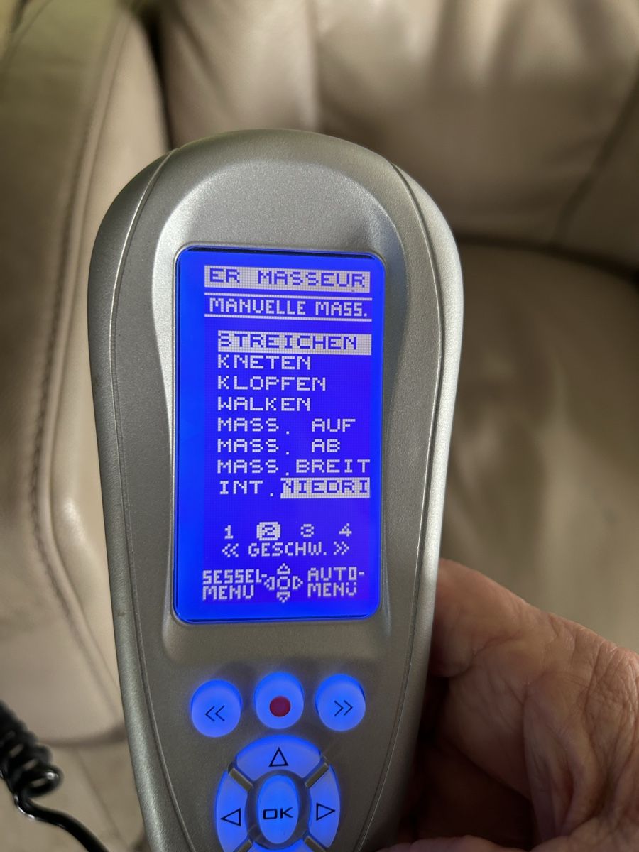 Poltrone: Massagesessel aus Leder – Usato da Pfeffingen venduto da Schanti0 2