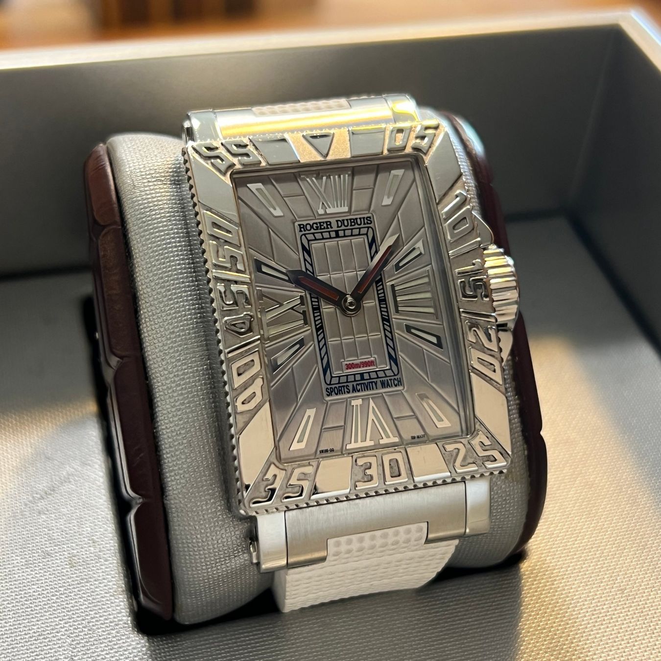 Orologi: Roger Dubuis Sea More Automatic Limited Edition MS34219.53 – Usato da Carouge GE venduto da Watchaser 1
