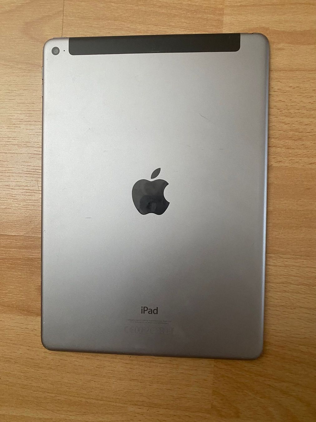 Apple Tablet PC: iPad Air 2 (2014), Wi-Fi + Celular – Usato da Marly venduto da may_j75b 3
