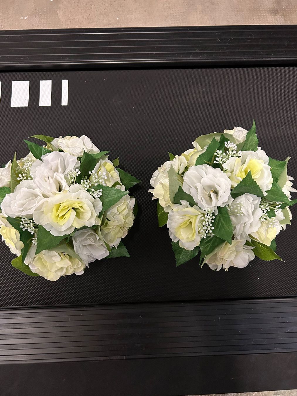 Tutte le decorazioni: Composition florale artificiel 🌸 – Nuovo (secondo la descrizione) da Perroy venduto da MR6.