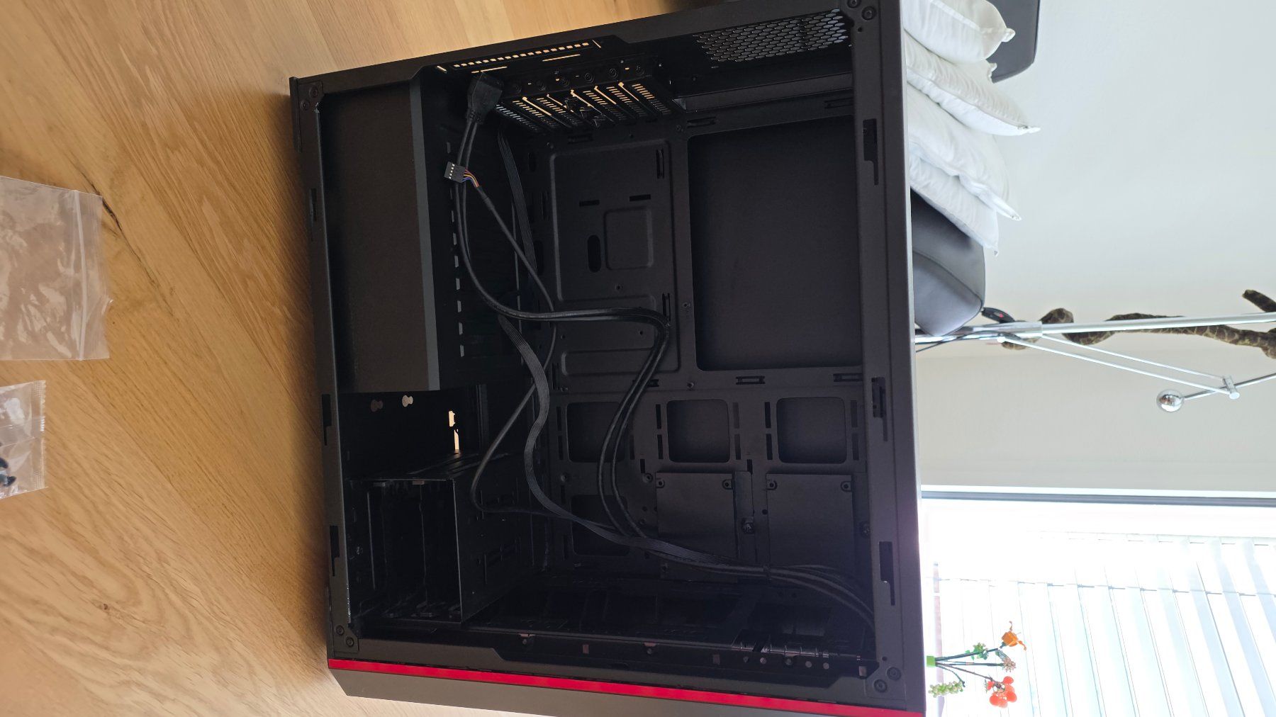 MSI Boîtiers: MSI Gehäuse Dragon Edition Midi Tower – D'occasion à Siebnen par BenutzerRicardo 3