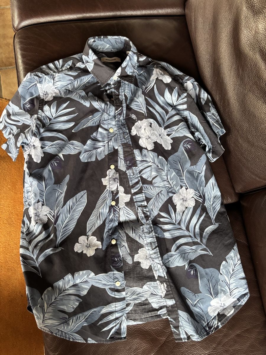 Camicie: Chemise manche courte  – Usato da La Sarraz venduto da unknown566