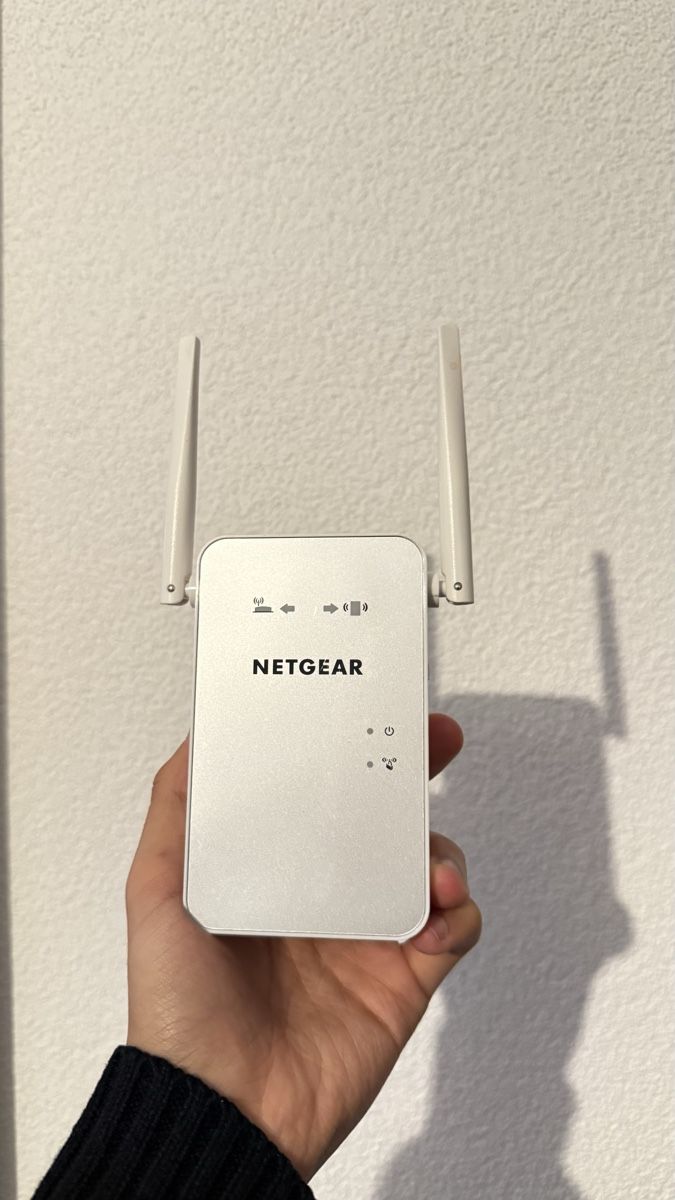Netgear WiFi: WiFi Range Extender – D'occasion à Courroux par jus_rs5n