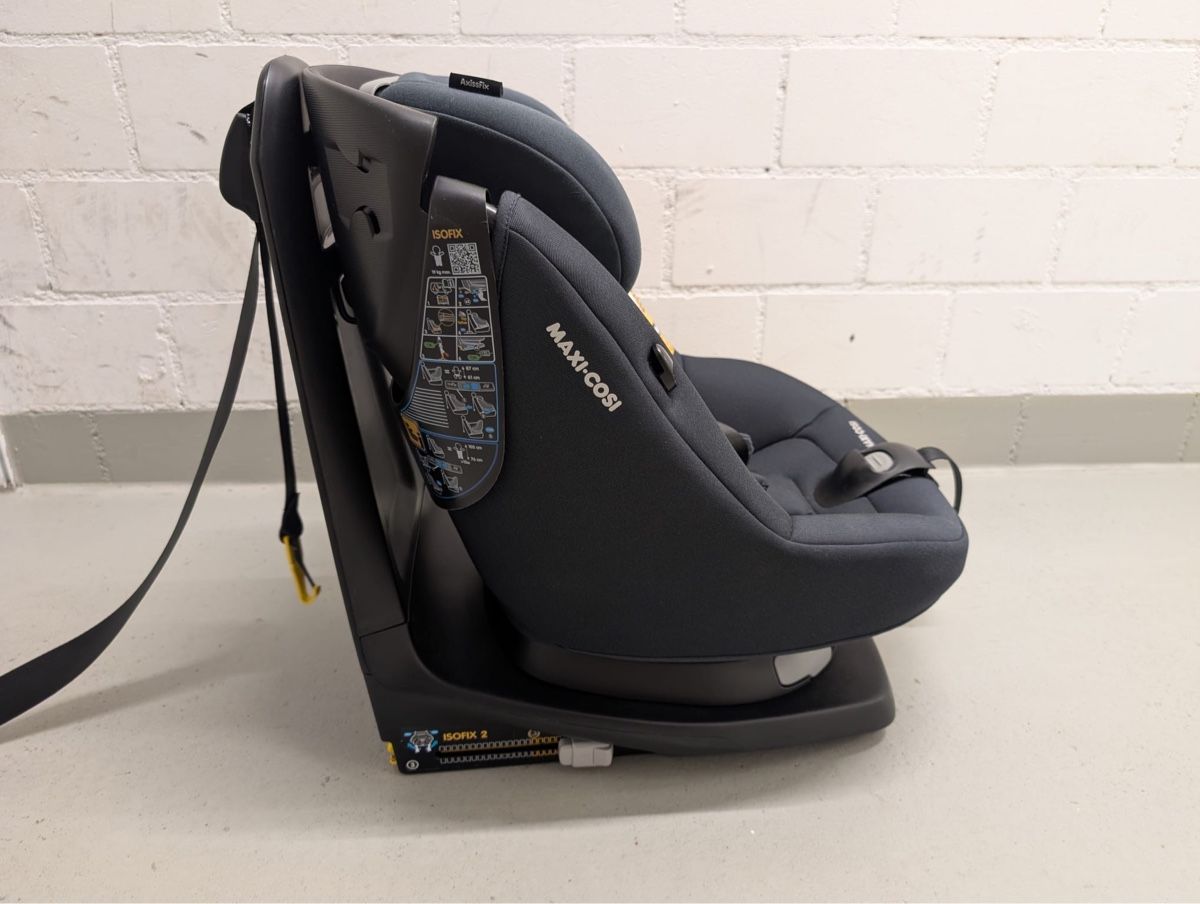 Seggiolini per auto: Kindersistz Maxi-Cosi AxissFix – Usato da Zürich venduto da moraZH 1
