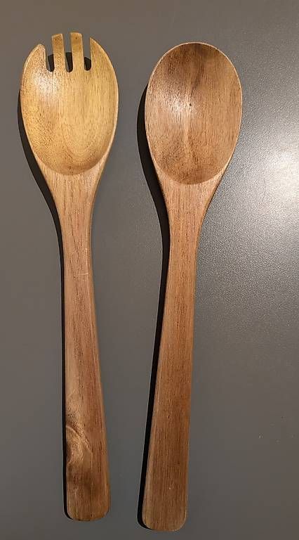 Cucchiai: Salad servers, new – Usato da Luzern venduto da Quy