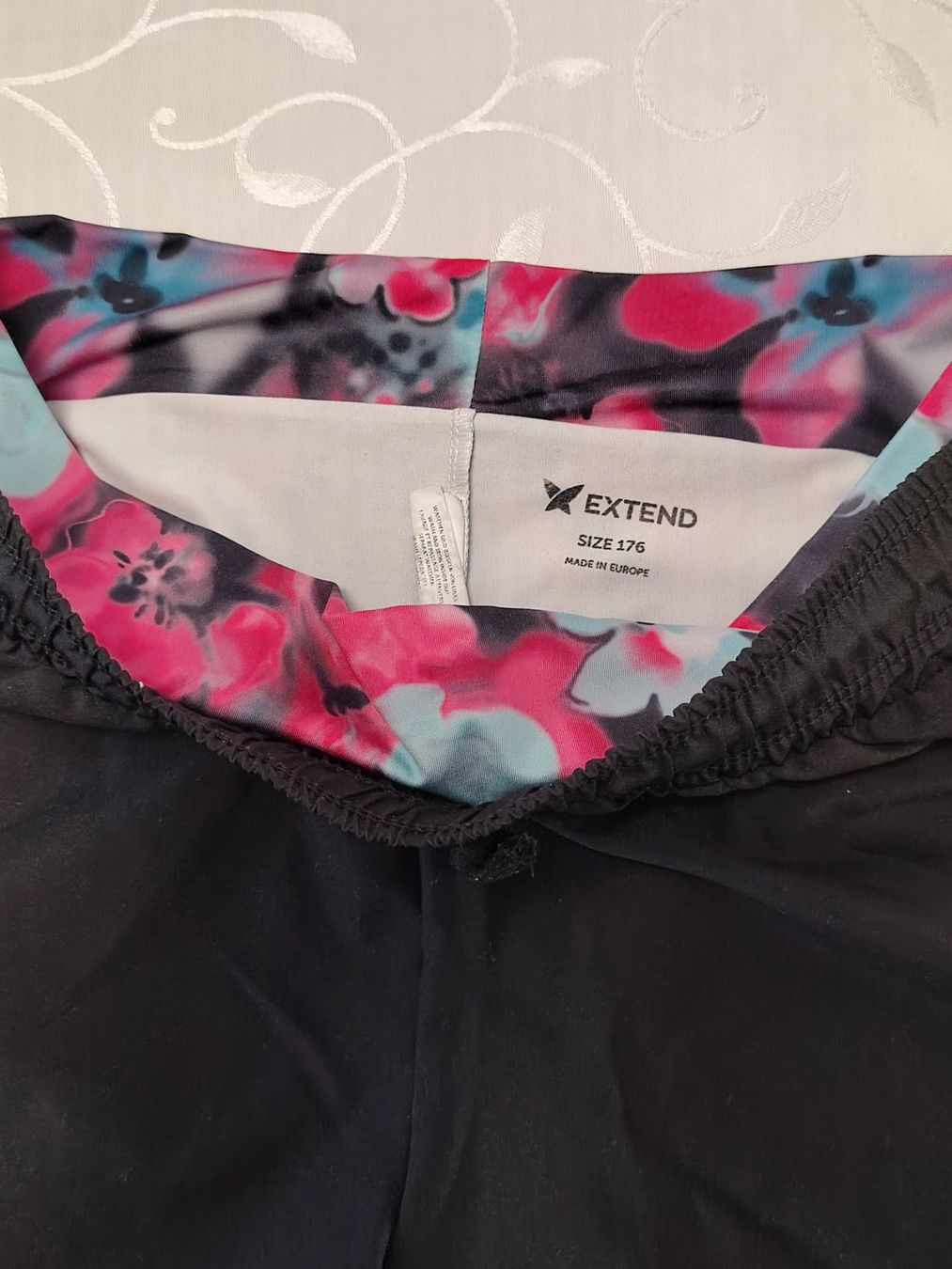 Pantaloni: Sport Shorts Gr. 176 – Usato da Brüttisellen venduto da kikaninchen79 3