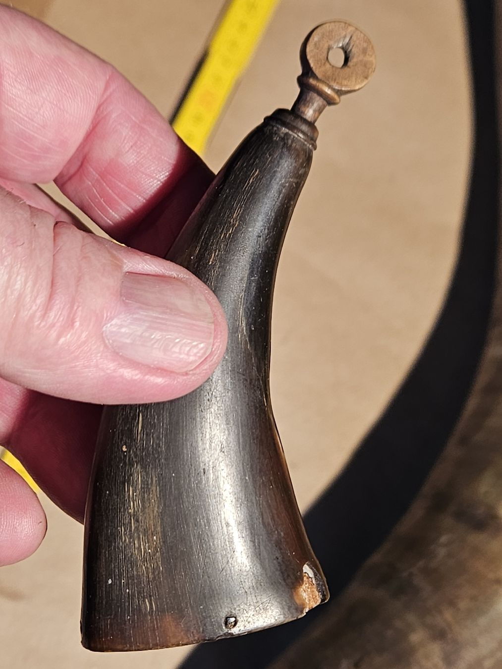 Il mondo degli animali: PULVERHÖRNER  EINS 18.JHT. /, UND SIGNALHORN. – Usato da Maschwanden venduto da OliverM05 4
