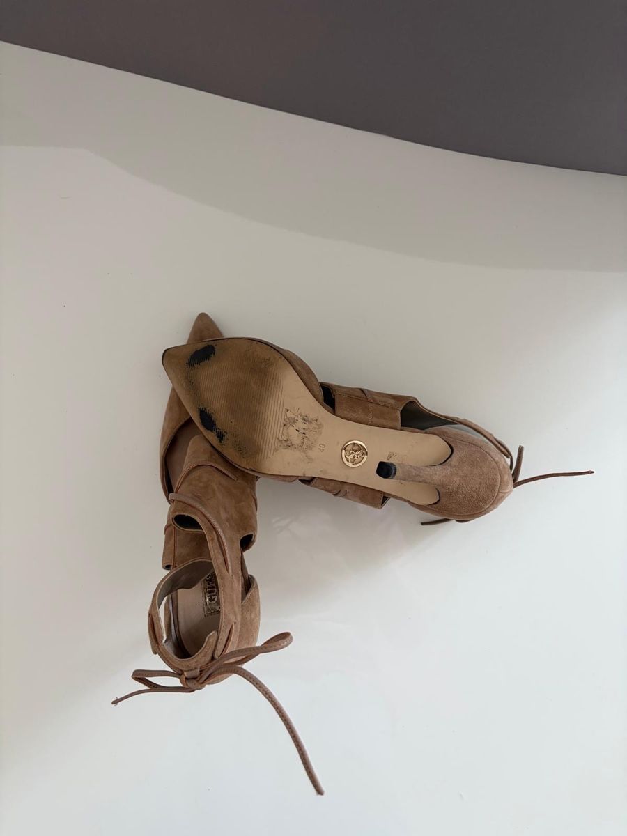 Guess Scarpe da donna: GUESS Sandalen Nude Gr. 40  – Nuovo (secondo la descrizione) da Zürich venduto da koc_6l5j 3