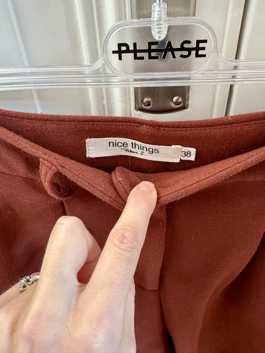 Pantaloni: Shorts Nice Things Paloma – Usato da Lugano venduto da tiz_f9l5 1