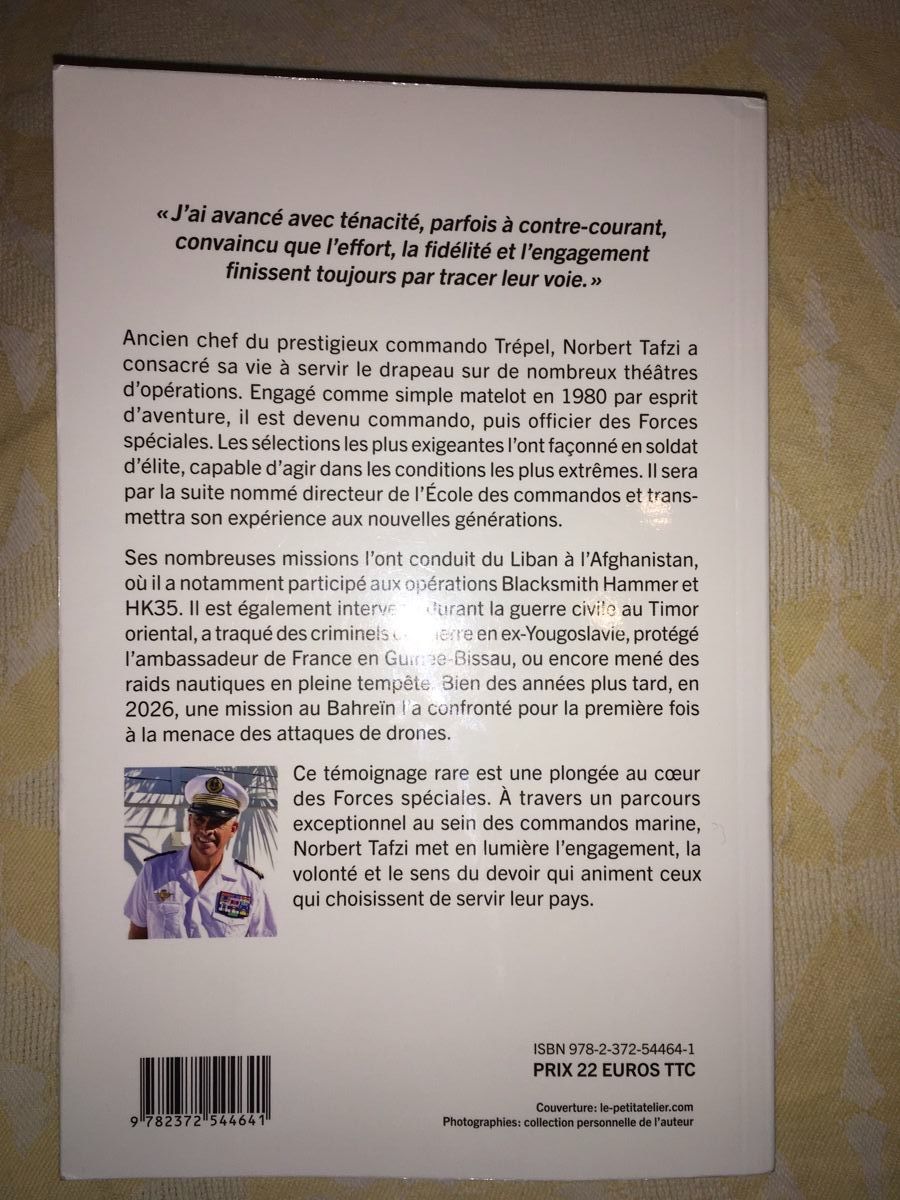 Bücher: Carnet de combats – Neu (gemäss Beschreibung) aus Düdingen von pyl_dv98 1