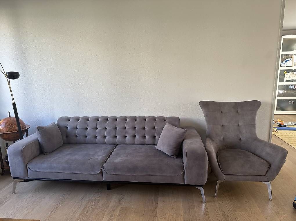 Divani: 2x 3er Sofas + Sessel in grau – Usato da Boswil venduto da sha_rng7