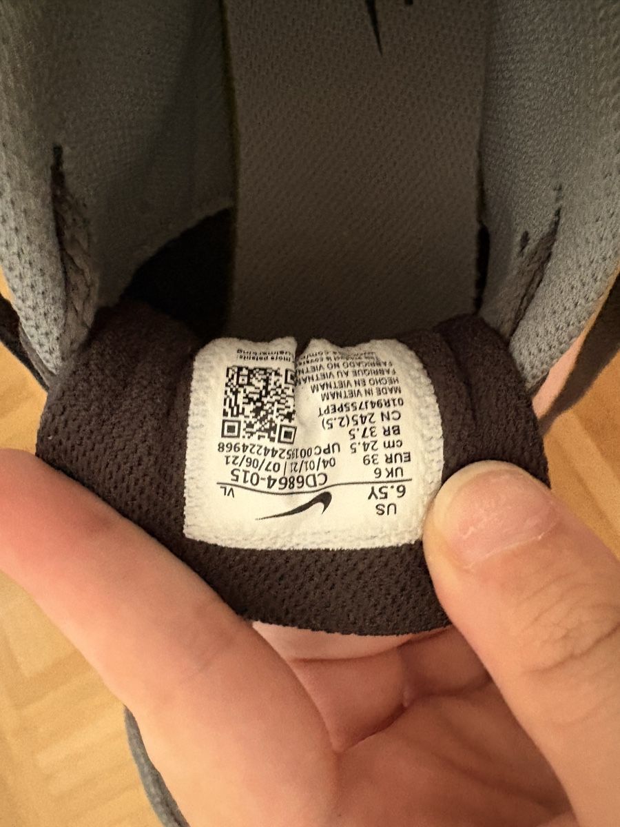 Nike Damenschuhe: Nike Air Max – Neu (gemäss Beschreibung) aus Wetzikon ZH von eltorors 7