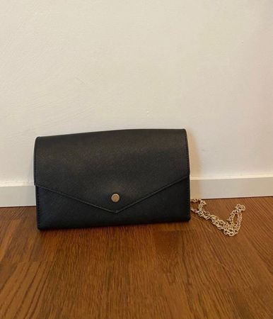 Schwarze Tasche “NEU“