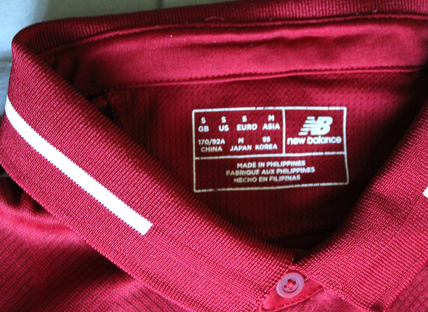 Liverpool Fc Canottiere & Pantaloni: Trikot FC Liverpool – Usato da Worblaufen venduto da Cookie23 1