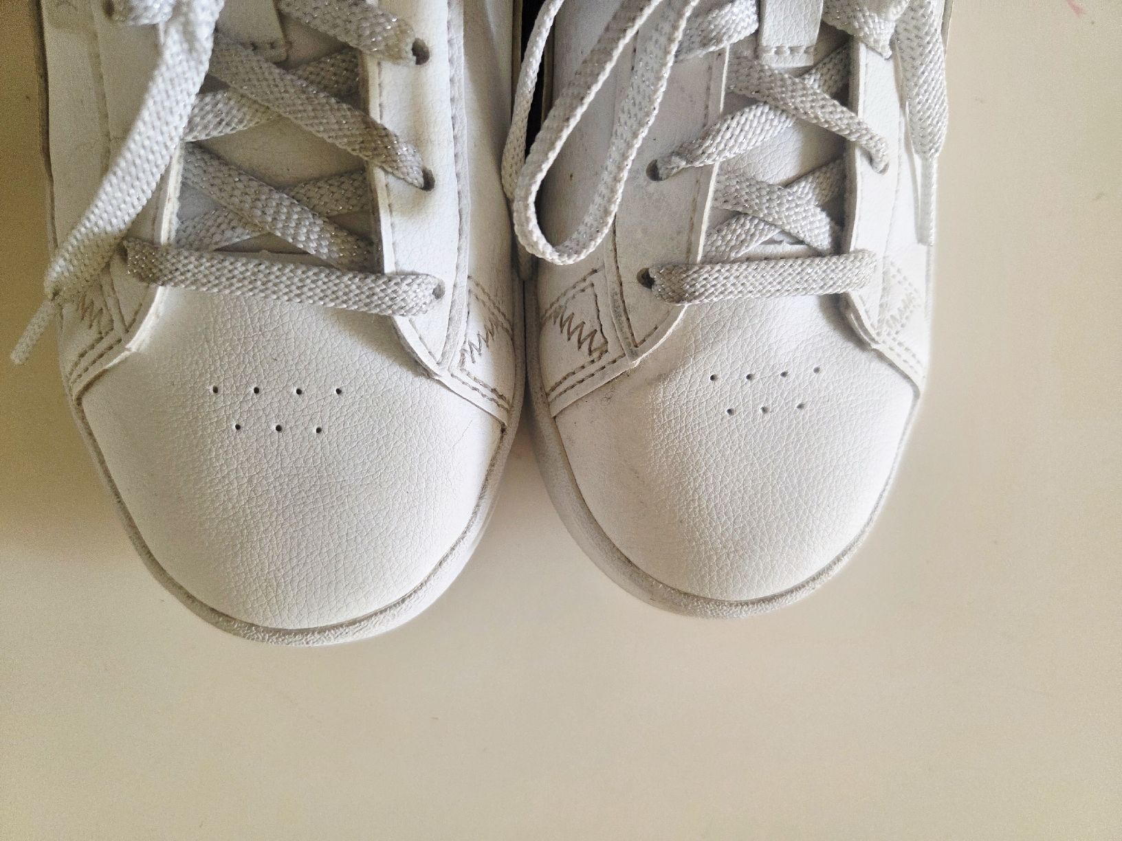 Scarpe per ragazze: Schöne Puma Sneakers, Gr. 34 – Nuovo (secondo la descrizione) da Riehen venduto da Bliss1978 2