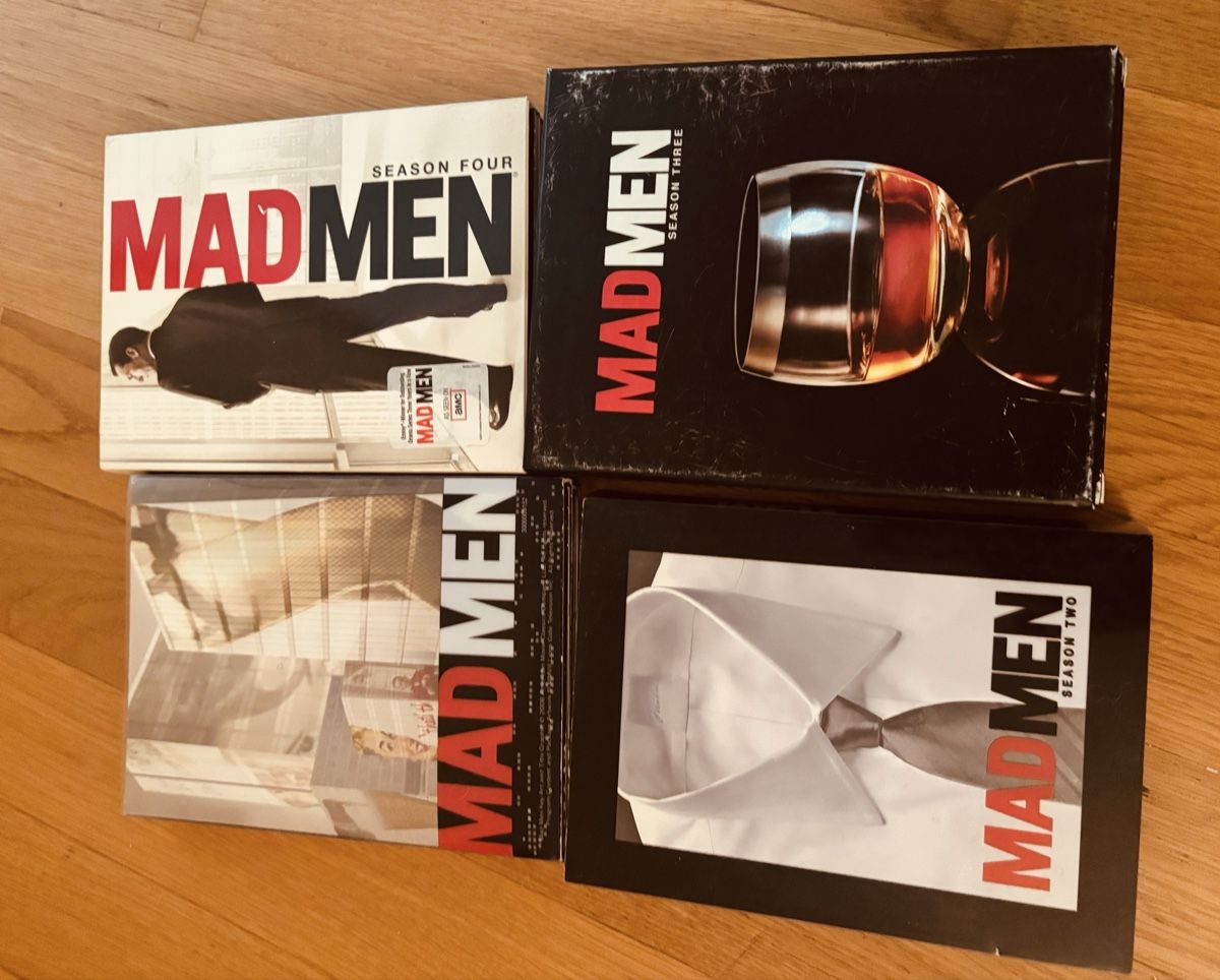 Tutti i DVDs: Mad Man DVD Staffel 1-4 – Usato da Zürich venduto da linda91
