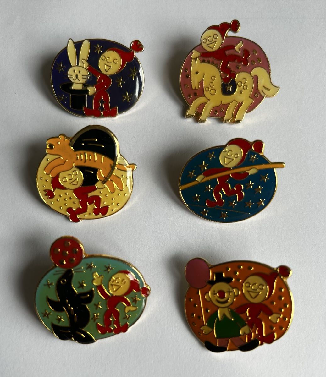 Swiss Placchette & Badge: Knorrli Pins Lot – Usato da Athenaz (Avusy) venduto da xam48