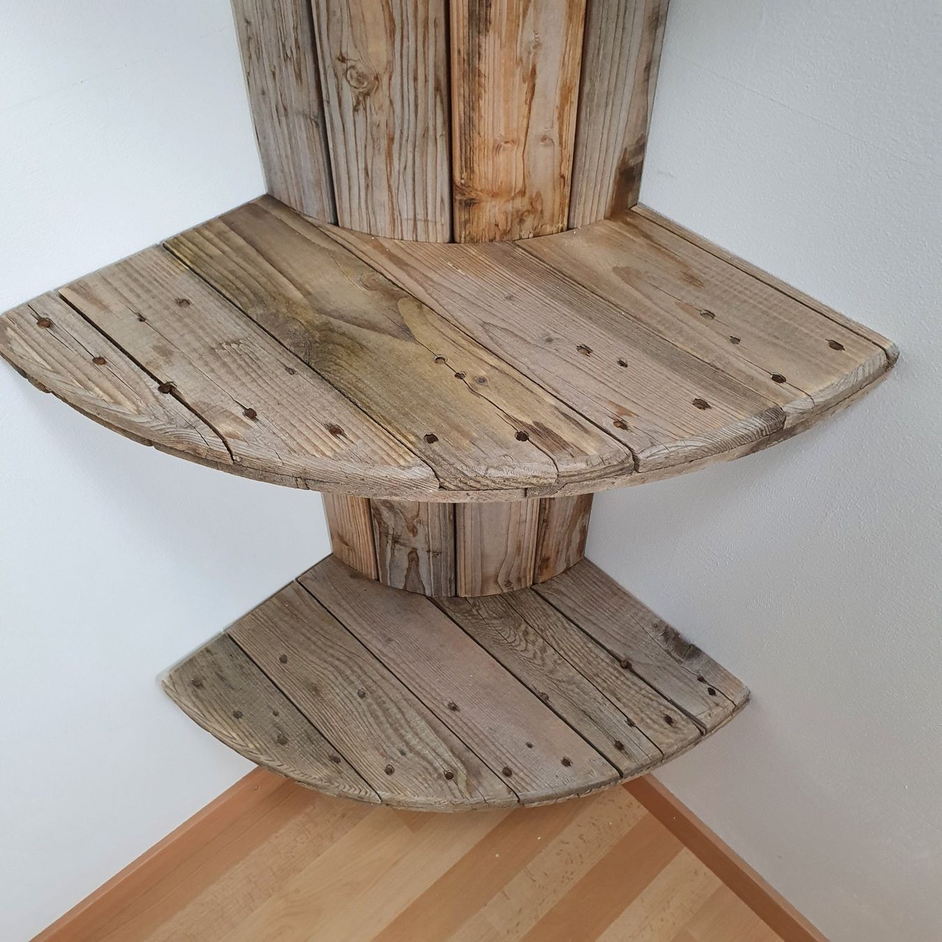 Scaffali: Wandregal aus Kabelbobine – Nuovo e nell'imballaggio originale da Burgdorf venduto da Equipmentart1 3