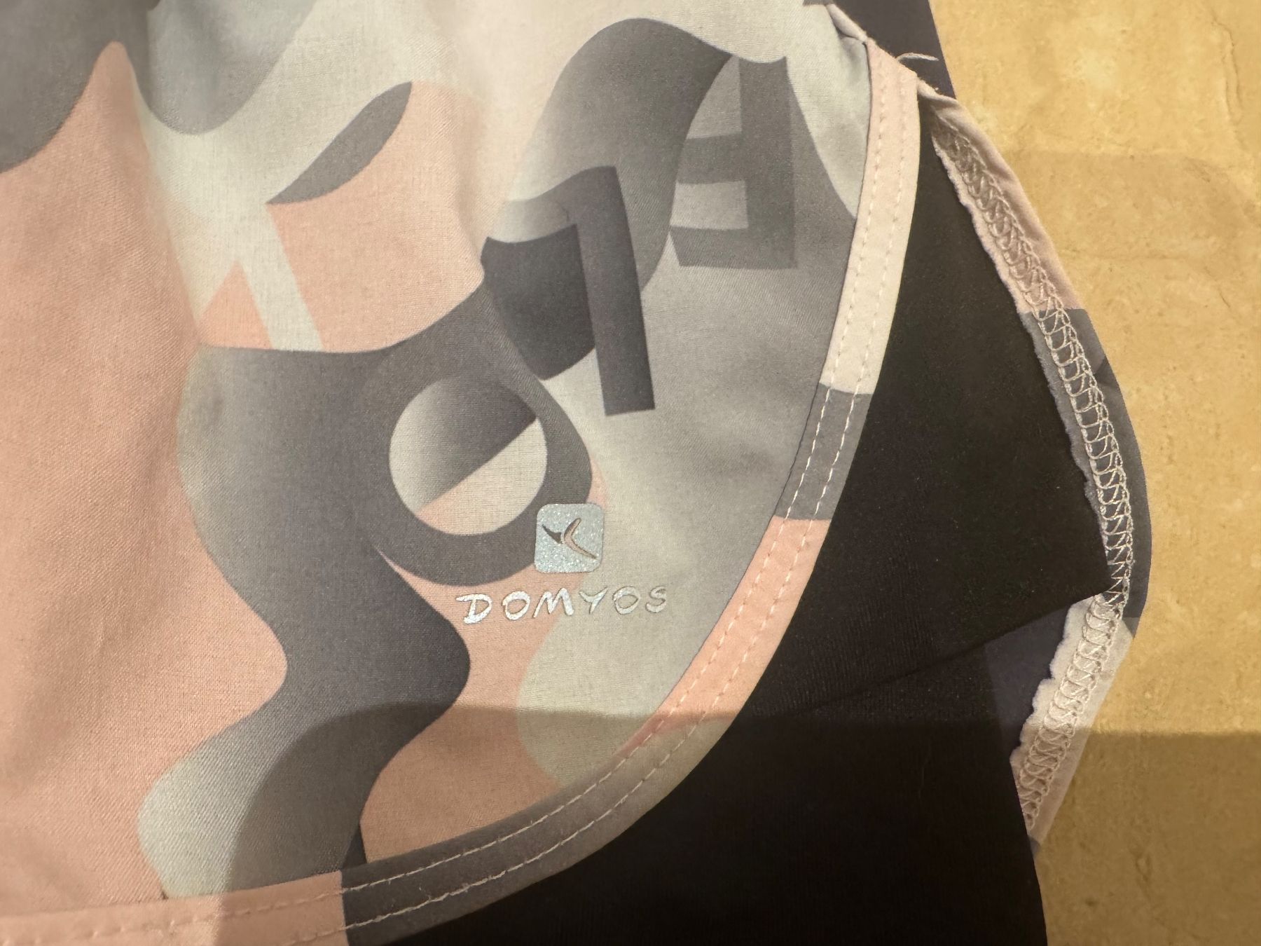 Pantaloni: Decathlon coole Sporthose, 7J 122 – Usato da Klingnau venduto da Markus14 2
