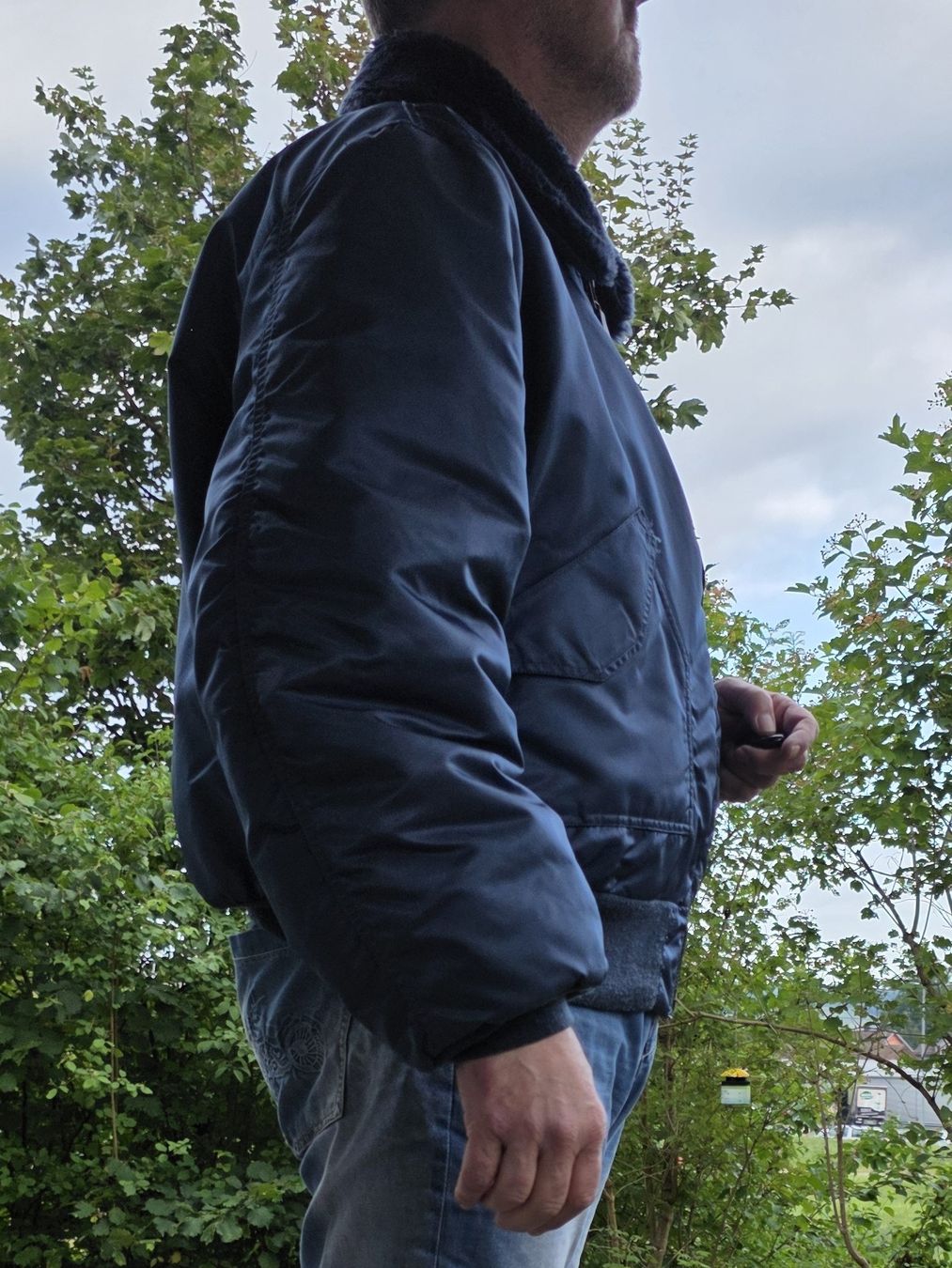 Alpha Industries Jacken: Breitling Alpha Industries B-15 Pilots Bomber Jacket – Gebraucht aus Bischofszell von electrosonic 2