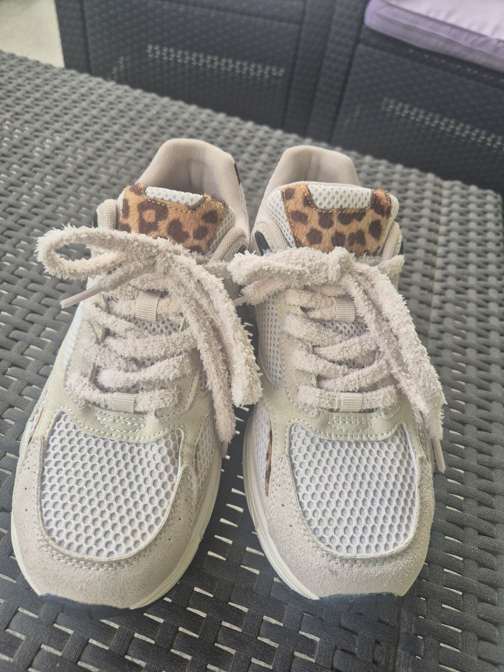 Scarpe da donna: Basket taille 40 – Nuovo (secondo la descrizione) da BIEL/BIENNE venduto da rac_5tsm 1