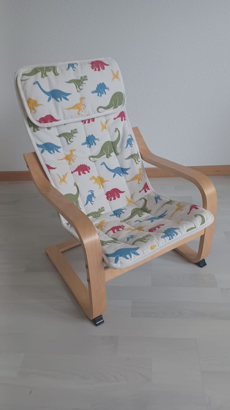 Poltrone: Gebrauchte Kinder Schaukelstuhl mit Dinosaurier Muster – Usato da Neuenkirch venduto da SIGI_99