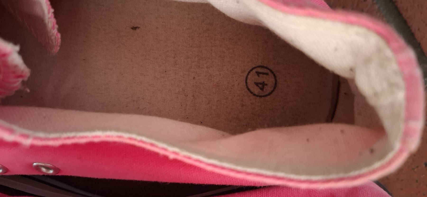 Damenschuhe: rosa vintage Turnschuh gr 40/41 – Gebraucht aus Bedigliora von Dolcezza0 3