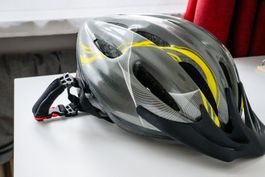 Top Zustand! Velohelm, einstellbar, für sicheres Radfahren!