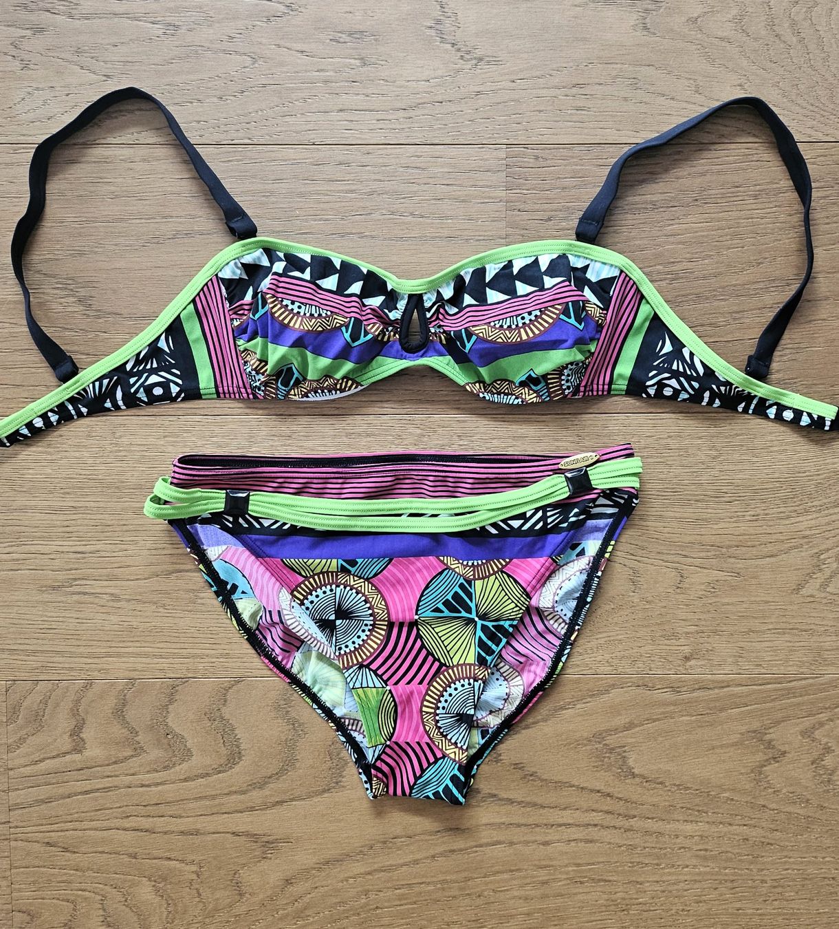 Vestiti: Strandkleid + Bikini von Sunflair - Neu - 36/75B – Nuovo (secondo la descrizione) da binningen venduto da clozi62 1