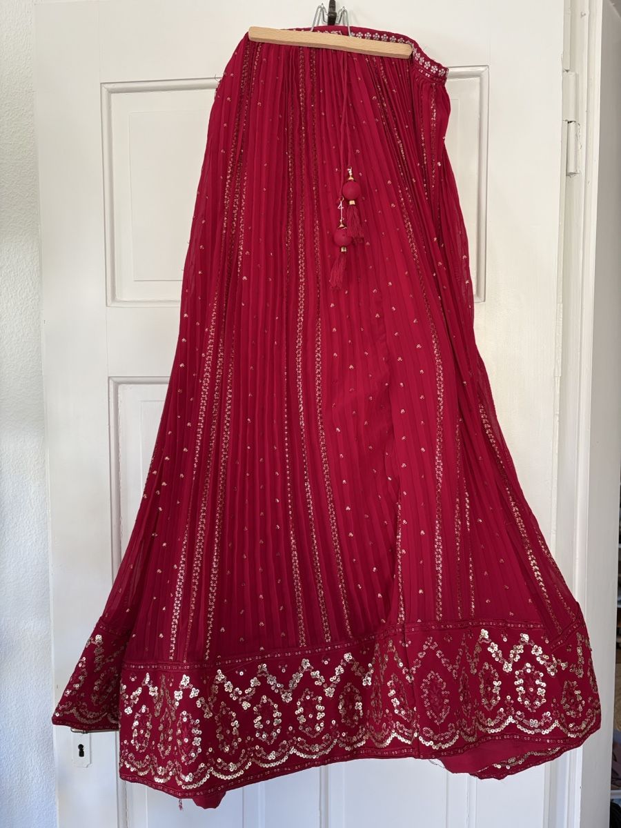 Vestiti: Lehenga ungetragen – Nuovo (secondo la descrizione) da Bern venduto da klav