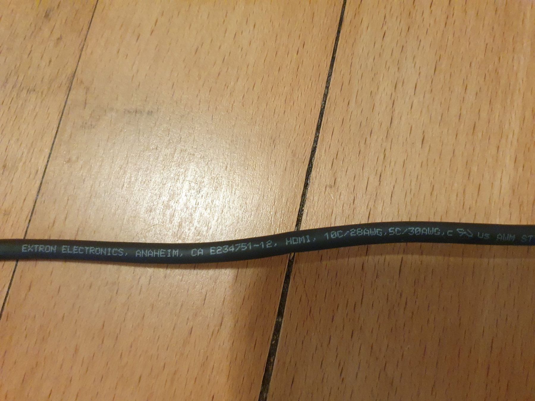 Cavi: HDMI Kabel Ultra, 90cm, Extron electronics – Usato da Bern venduto da Llu 3