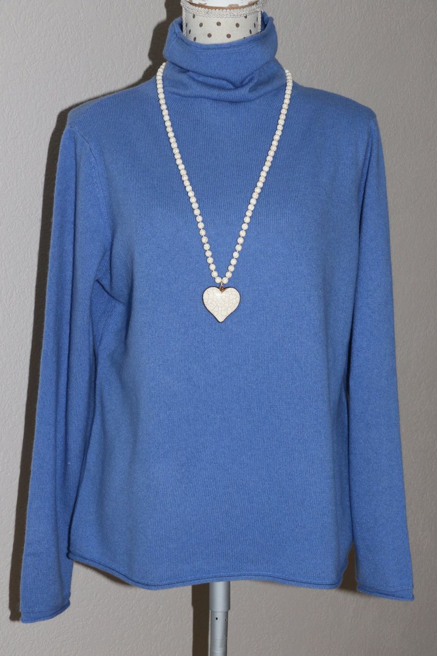 Maglioni & Felpe: Neuer toller Pullover aus 100% Wolle eher Gr.M – Nuovo (secondo la descrizione) da Oberwil-Lieli venduto da Svetlana28 3