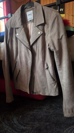 Damen Jacke Only Wildlederoptik beige Grösse 40