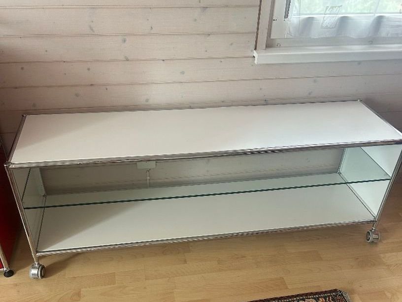 Interio TV Möbel: Lowboard  für TV oder auch anderst weitig nutzbar – Gebraucht aus Unterlunkhofen von Mkoch6 1