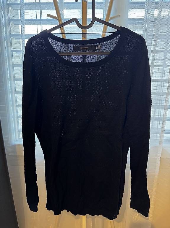 Pulls & Sweat-shirts: Pullover von Vero Moda – D'occasion à Allenwinden par spe_dw2w