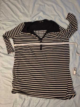 H&M MAMA Brustweite bis 110cm, Stillknöpfe
