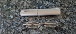 Lesebrille 3.0 mit Etui silberfarben neu