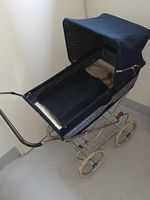 Puppenwagen Vintage-Stil